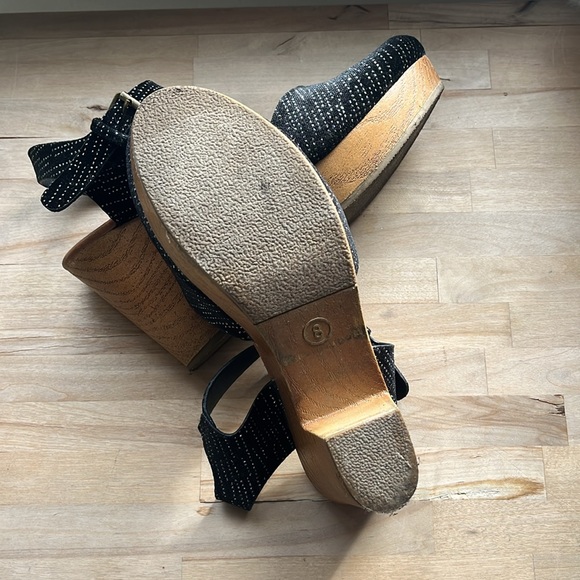 Metallic thread clog - Picture 3 of 3